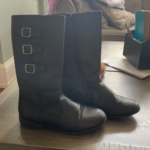 Black riding boots